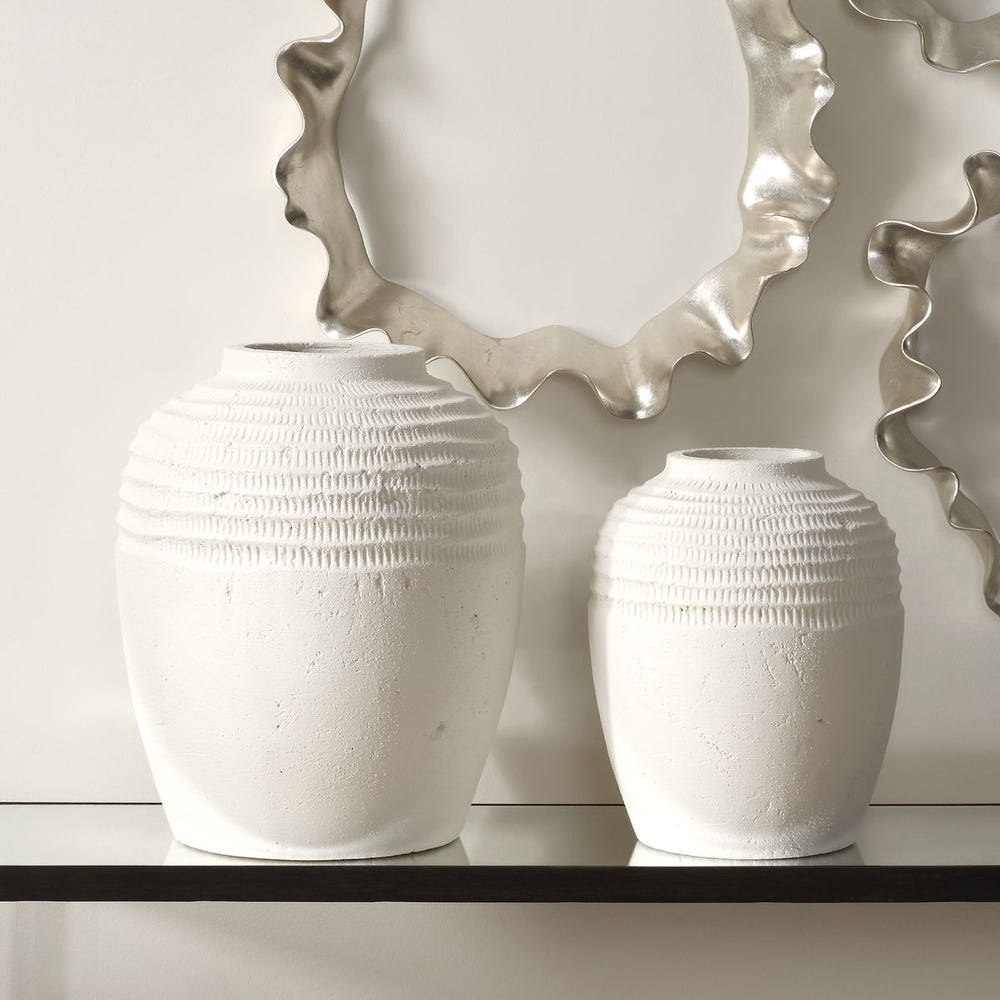 The Luna Vase